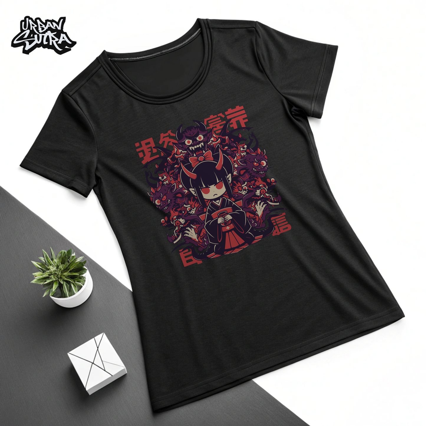 "Demon Oiran" Women's Regular Tee